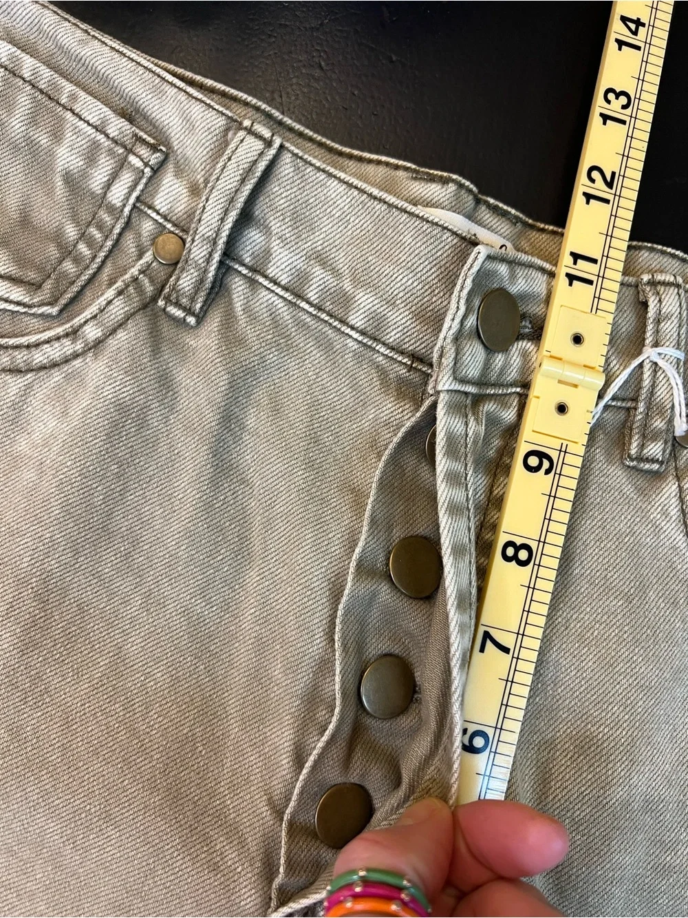 Easel NWOT Boutique Tan Distressed Button Fly Jean‎ Shorts Jorts Sz M Raw Hem